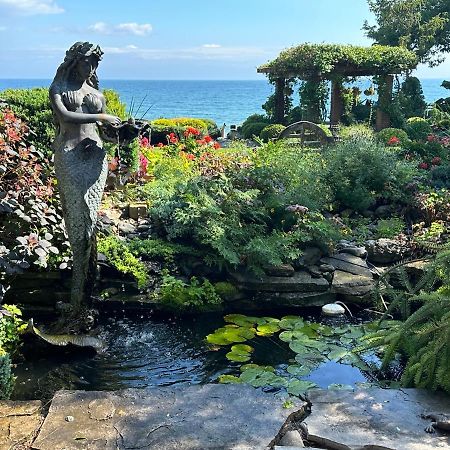 The Wind In The Willows - Luxury Lakefront Oasis Bed & Breakfast Cobourg Luaran gambar